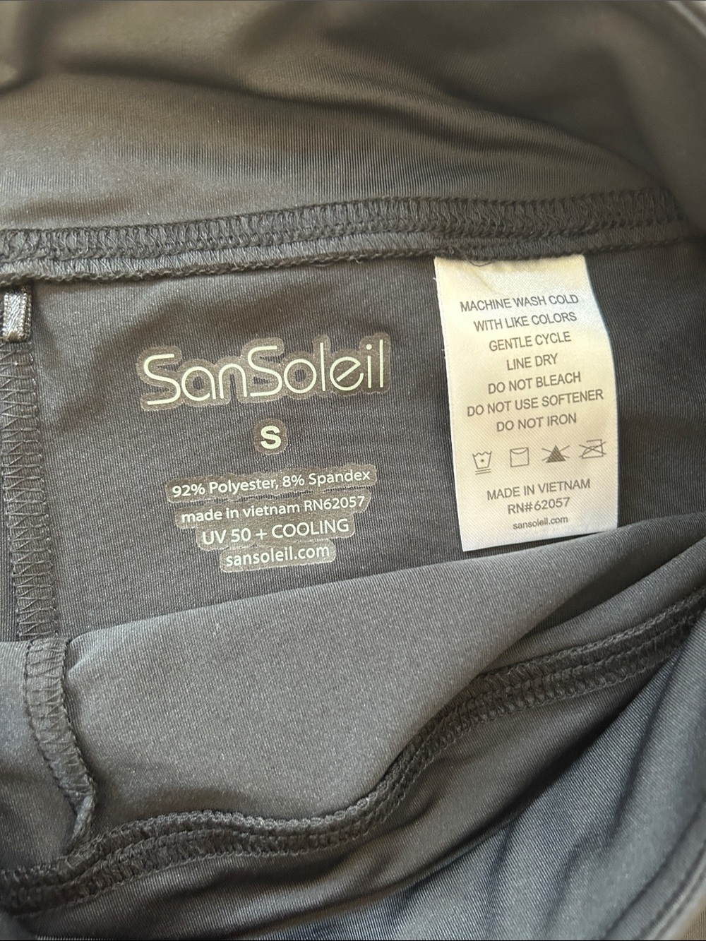 SanSoleil Women's SolCool Black Skirted Capri Leggings Size S - Picture 2 of 4